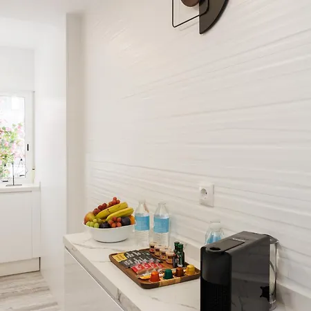 Banus - Banus, Dama De Noche, Brand New, 2bed 2bath, Bright Glazed Terrace, 3 Pools, Beautiful Complex Apartman