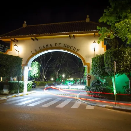 Banus - Banus, Dama De Noche, Brand New, 2bdm 2bht, Terrace 公寓 马尔韦利亚