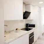 Banus - Banus, Dama De Noche, Brand New, 2bed 2bath, Bright Glazed Terrace, 3 Pools, Beautiful Complex Apartment *