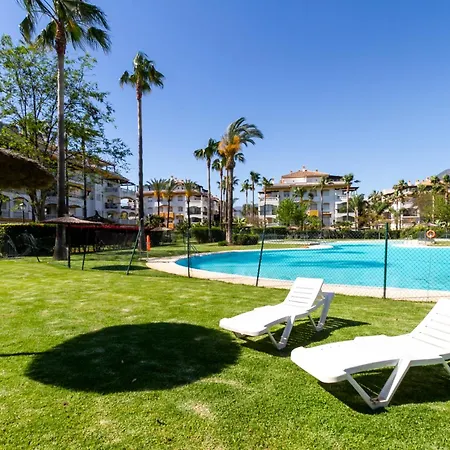 Banus - Banus, Dama De Noche, Stylishly Redecorated - Brand New Furniture, 2bed-2bath, Bright Glazed Terrace, 3 Pools, Beautiful Complex, Ideal For Families