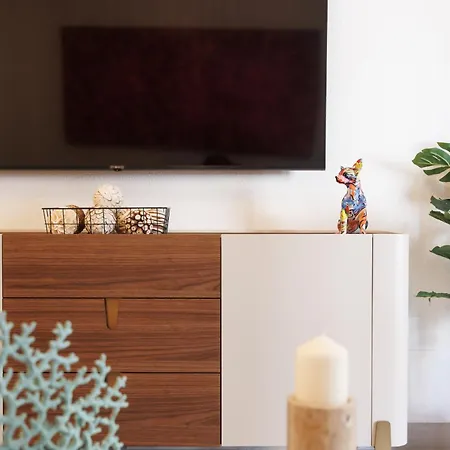 Banus - Banus, Dama De Noche, Stylishly Redecorated - Brand New Furniture, 2bed-2bath, Bright Glazed Terrace, 3 Pools, Beautiful Complex, Ideal For Families