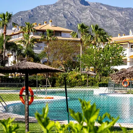 Banus - Banus, Dama De Noche, Brand New, 2bed 2bath, Bright Glazed Terrace, 3 Pools, Beautiful Complex 公寓