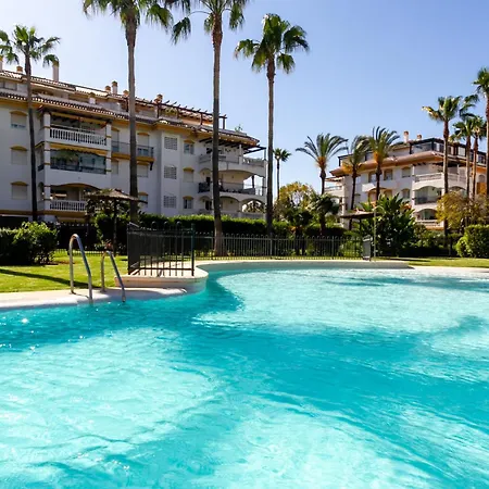公寓 Banus - Banus, Dama De Noche, Brand New, 2bed 2bath, Bright Glazed Terrace, 3 Pools, Beautiful Complex 马尔韦利亚