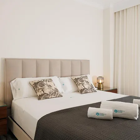 Banus - Banus, Dama De Noche, Stylishly Redecorated - Brand New Furniture, 2bed-2bath, Bright Glazed Terrace, 3 Pools, Beautiful Complex, Ideal For Families