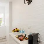 Banus - Banus, Dama De Noche, Brand New, 2bed 2bath, Bright Glazed Terrace, 3 Pools, Beautiful Complex Apartmán