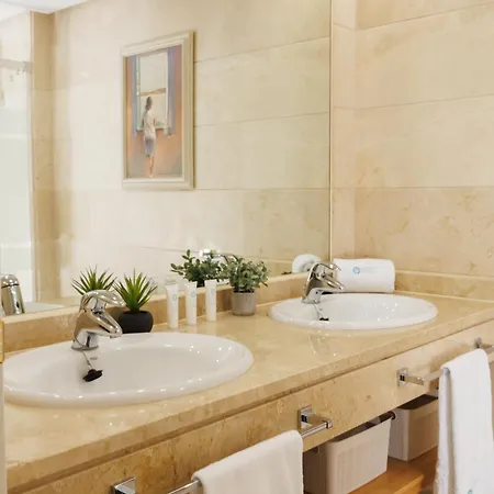 Banus - Banus, Dama De Noche, Brand New, 2bdm 2bht, Terrace * Marbella